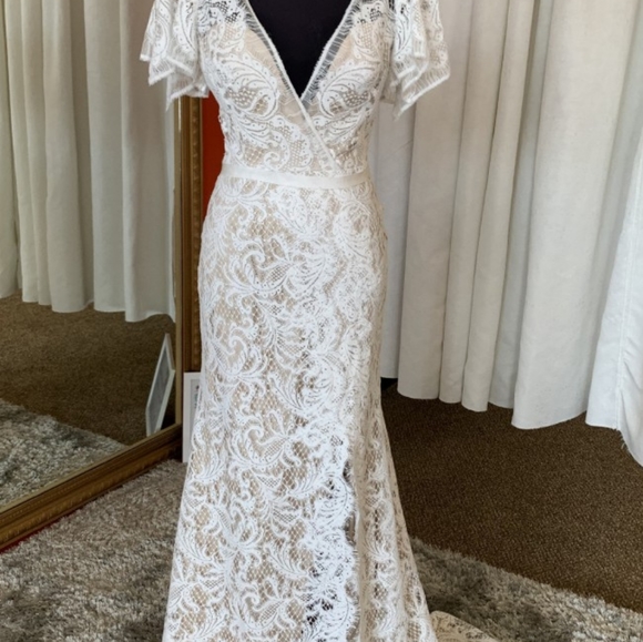 Waters Willoby Dresses & Skirts - Waters Willow wedding gown